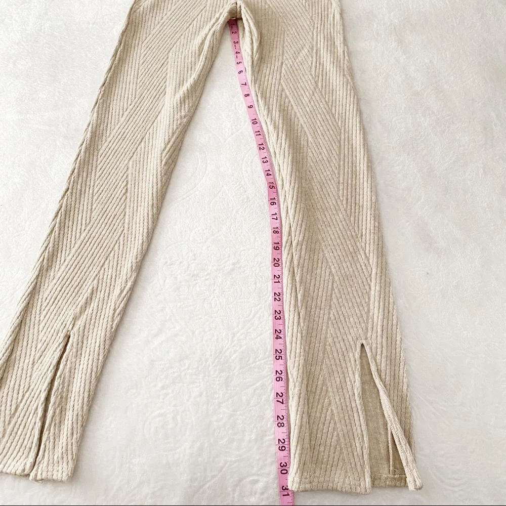 NWT Lulu’s Emery Park Knitted Parted Hem Leggings - Picture 11 of 16